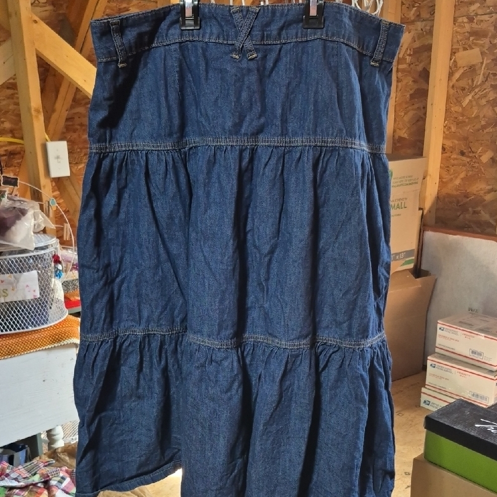 Time and Tru Blue Denim Skirt - Picture 5 of 9
